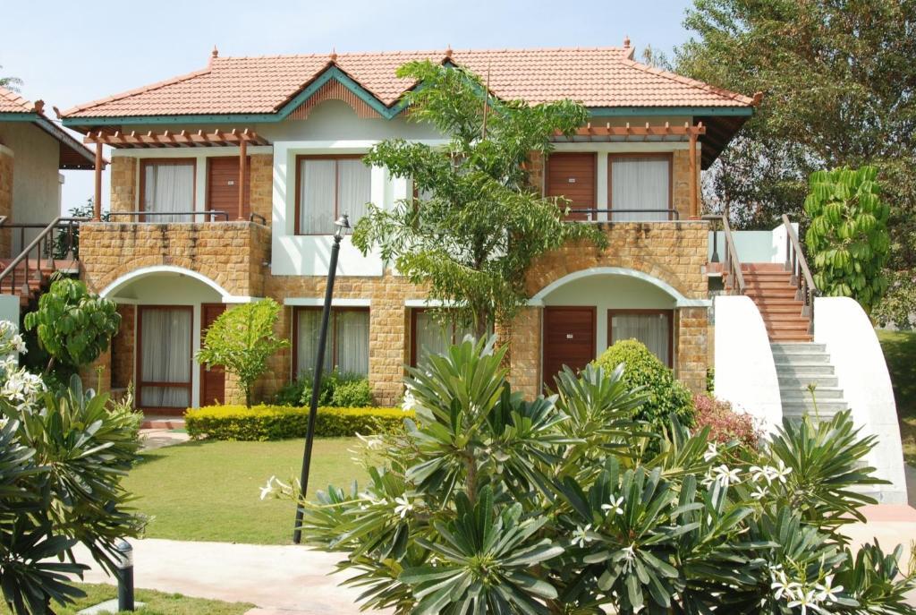 Golkonda Resorts & Spa Haïdarabad Extérieur photo